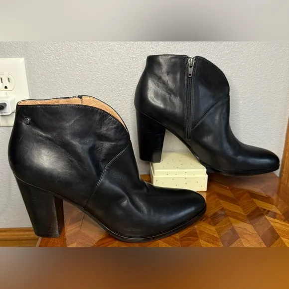 206 Collective black leather Everett ankle boots 10.5