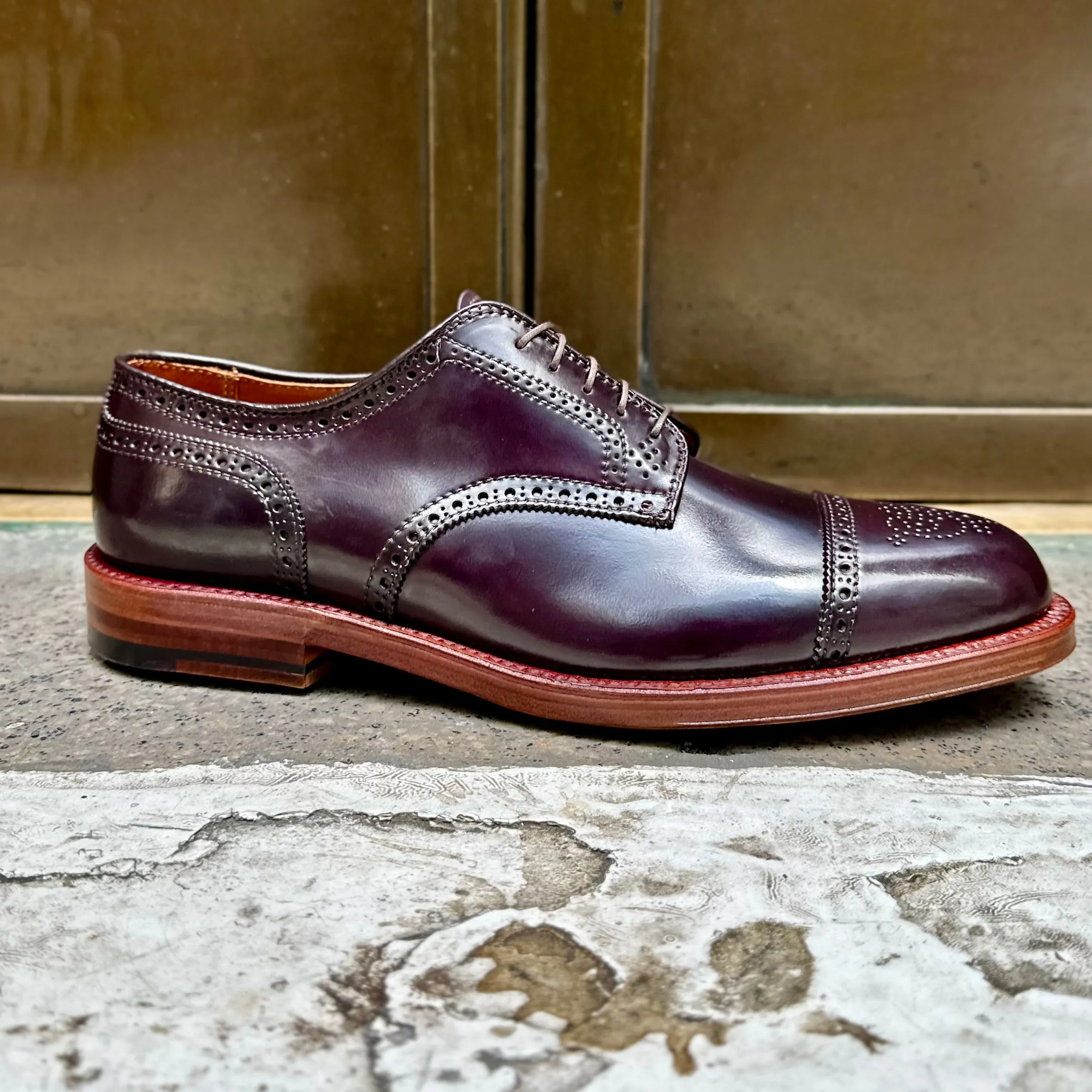 21522 - Medallion Cap Toe Blucher Color 8