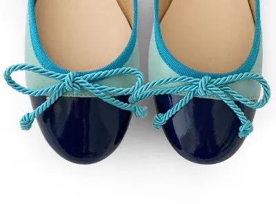 Aquamarine leather ballet flats with turquoise toe and bow