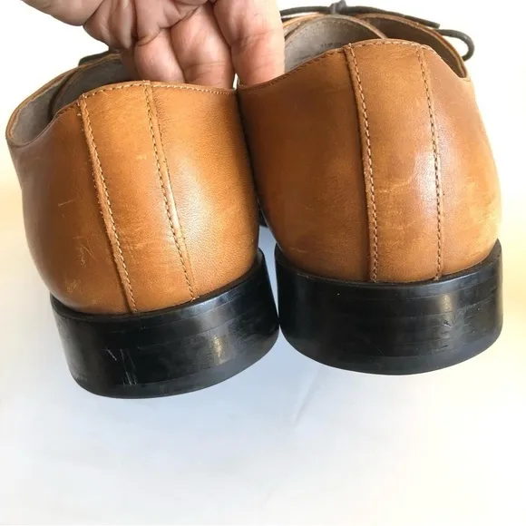 Banana Republic Kevin Cap Toe Oxfords