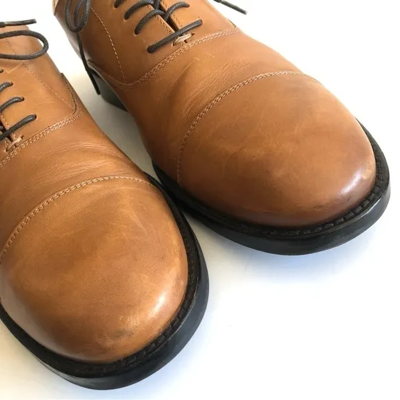 Banana Republic Kevin Cap Toe Oxfords