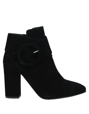 BRAWN'S Leather Ankle boots (17089137PE) Woman