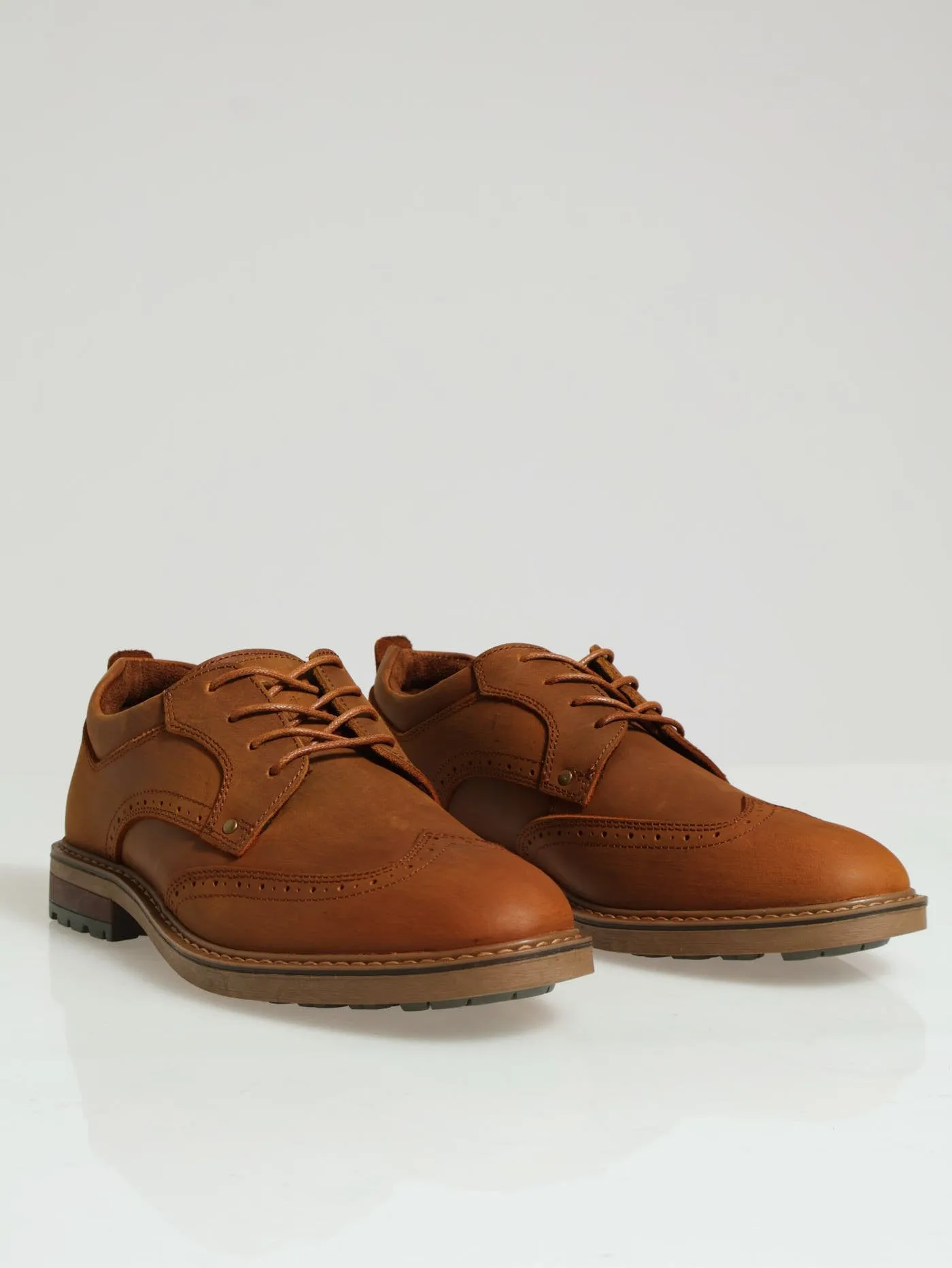 Brogue Wing Cap Casual Lace Up Derby - Tan