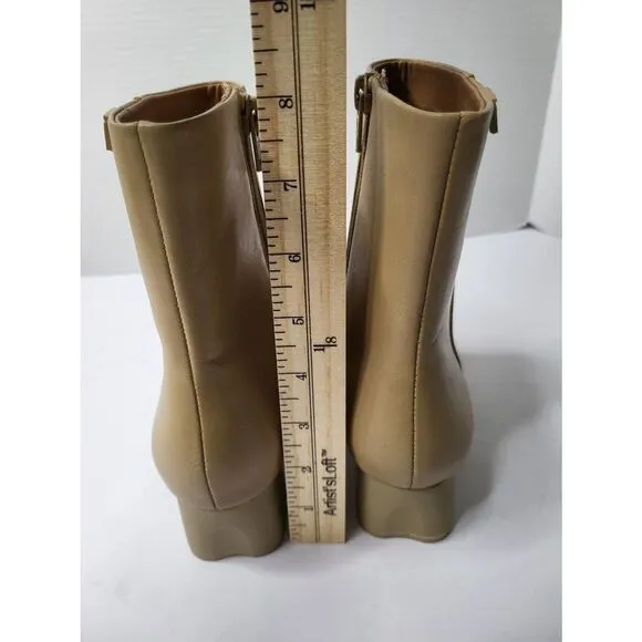Camper Kiara Beige leather ankle boots Glossy Round toes Block heel Size 8.5