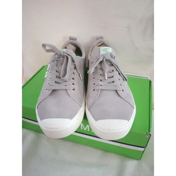 CARIUMA Suede Sneaker OCA Low Grey Men 11 Women 12.5 Cap Toe Skate Shoe NEW $105