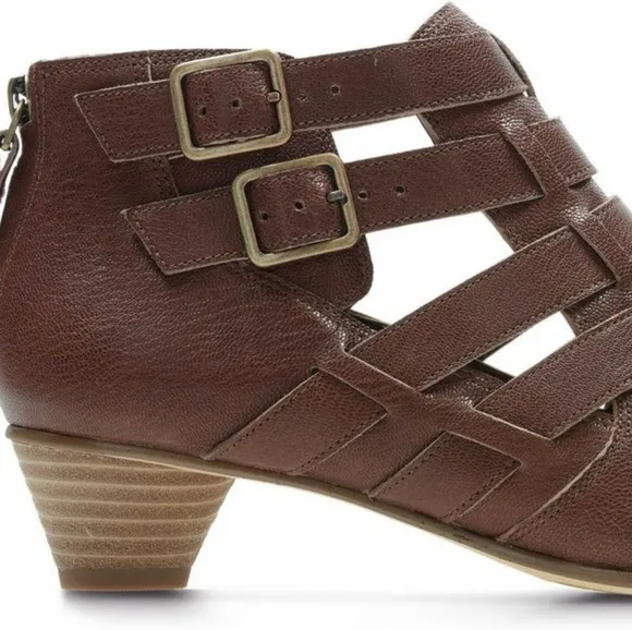 Clarks Mena Poppy Tan Leather | Size 6
