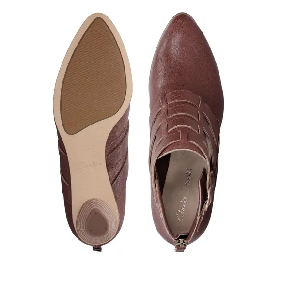 Clarks Mena Poppy Tan Leather | Size 6
