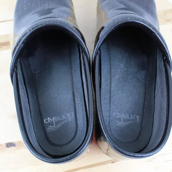 Dansko Professional Clog Leather Womens 38 Size 7.5 Comfort Shoe Black Gold
