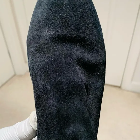 Dolce Vita Women Black Suede Ankle Boot with Side Silver Zipper.