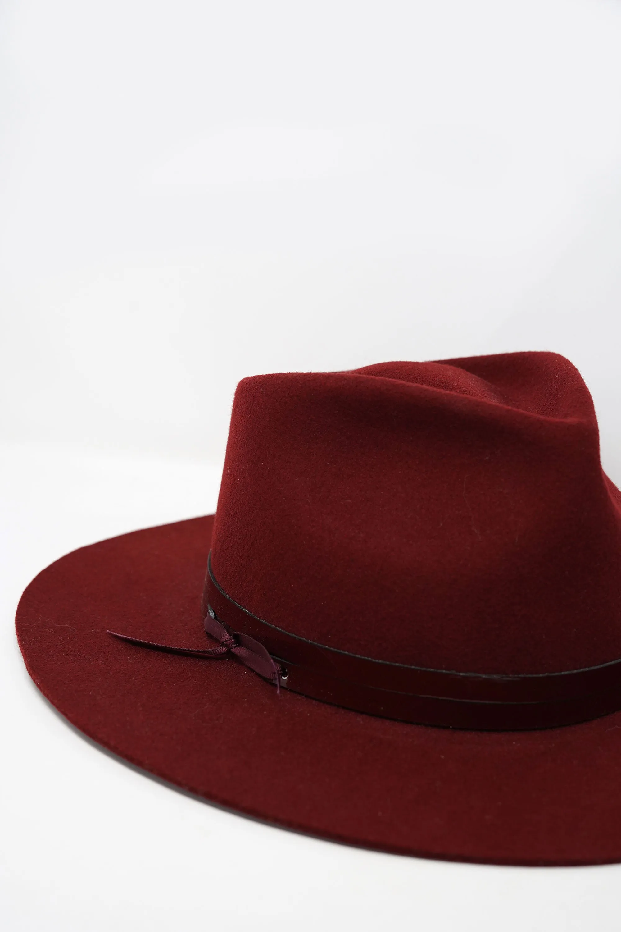 Etta Hat
