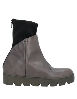 FIORIFRANCESI Leather Ankle boots (17111690PE) Woman
