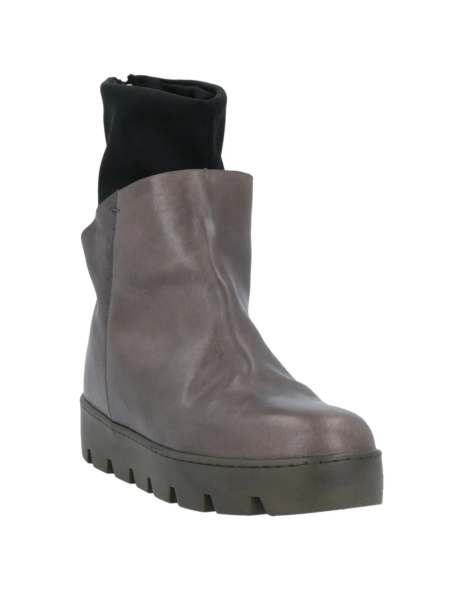 FIORIFRANCESI Leather Ankle boots (17111690PE) Woman