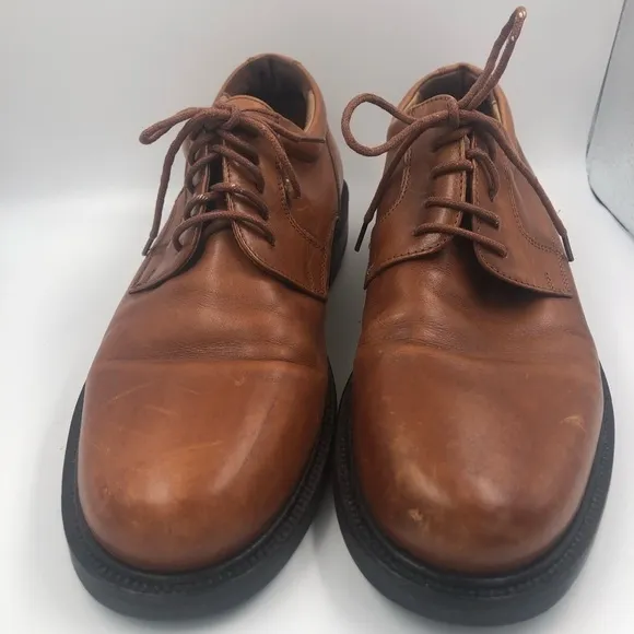 Johnston &amp; Murphy Brown lace up Shoes Sz 9