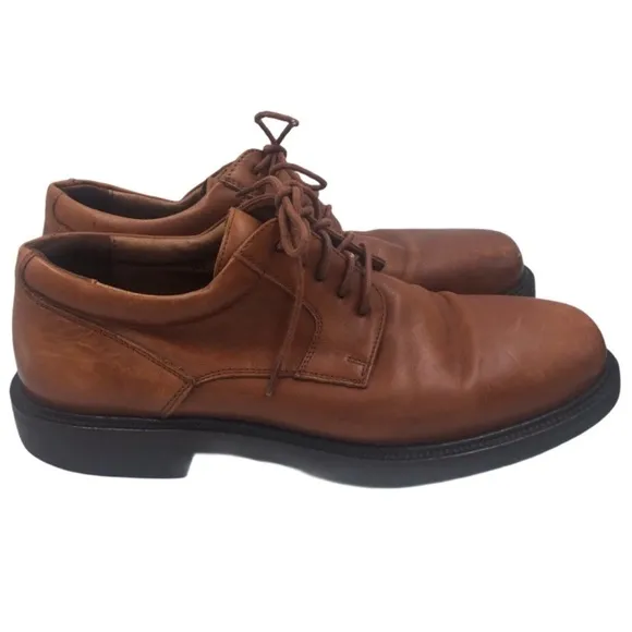 Johnston &amp; Murphy Brown lace up Shoes Sz 9
