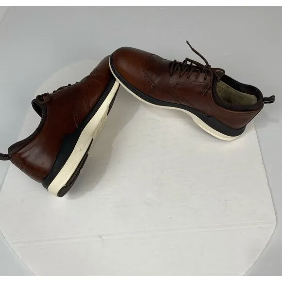 Johnston &amp; Murphy XC4 Lancer Wingtip Shoe Size 9 M Brown Casual Waterproof