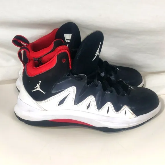Jordan Prime Mania Basketball Sneaker