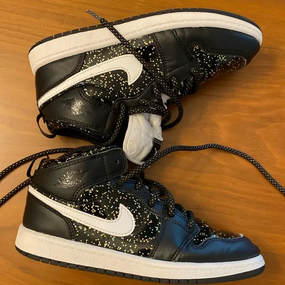 JordanToddler Leather 1 Mid SE Sneakers