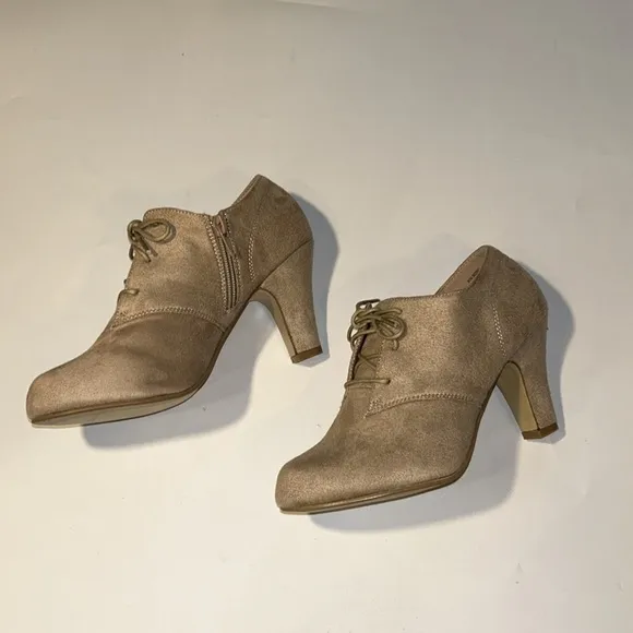 Journee Collection Leona Shootie Taupe Faux Suede