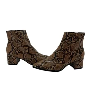 Kenneth Cole Toffee Roanne Snakeskin Print Solid Block Heel Ankle Boots Size 6