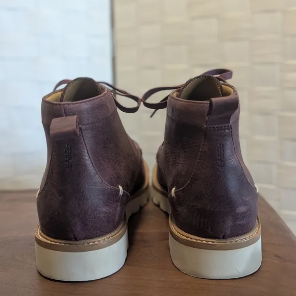 LABEL Men's 13 Burgundy Leather Boots NEW Vibram sole Stylish