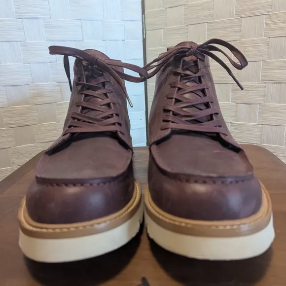 LABEL Men's 13 Burgundy Leather Boots NEW Vibram sole Stylish