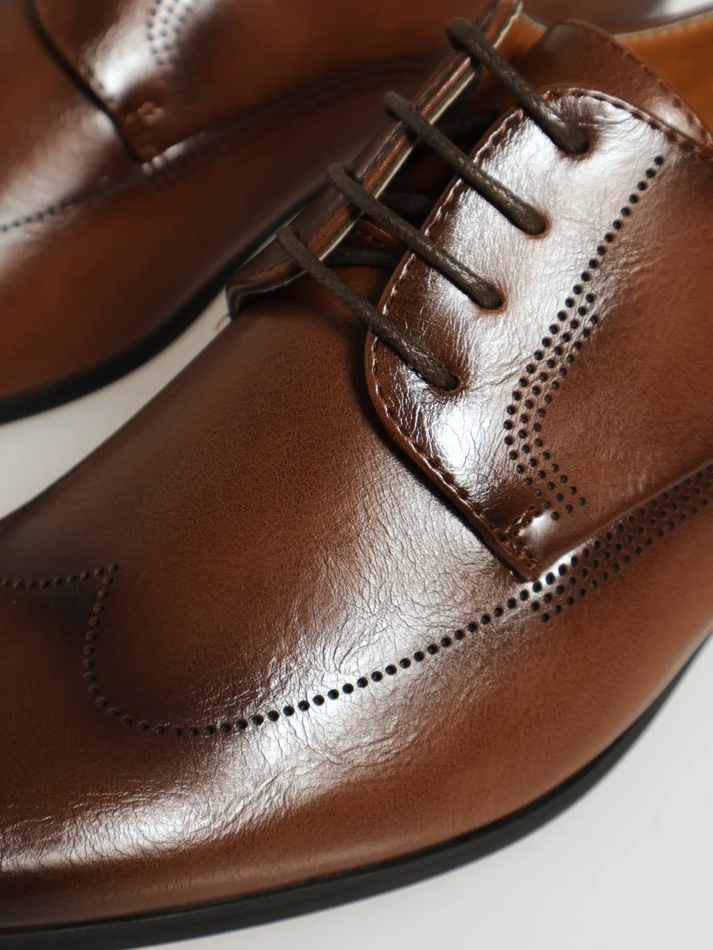 Laser Wing Tip Lace Up Derby - Tan