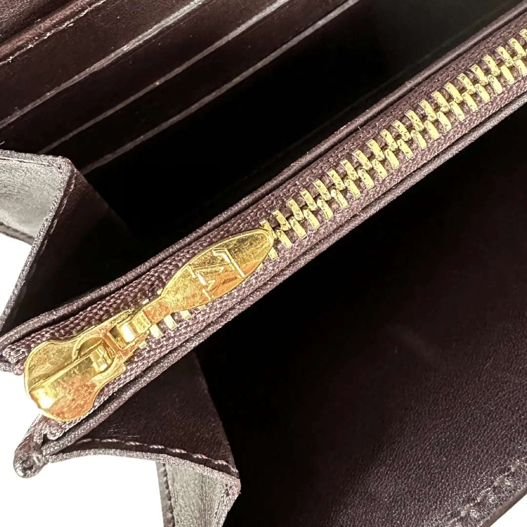 Louis Vuitton Amarante Monogram Vernis Sarah Wallet