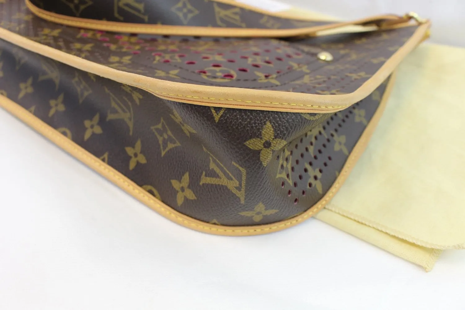 LOUIS VUITTON Fuchsia Monogram Perforated Musette Bag