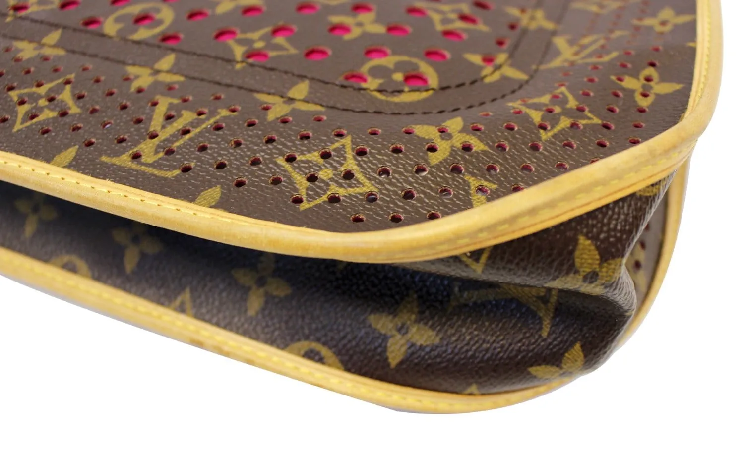 LOUIS VUITTON Pre Owned Fuchsia Monogram Perforated Musette Shoulder Bag