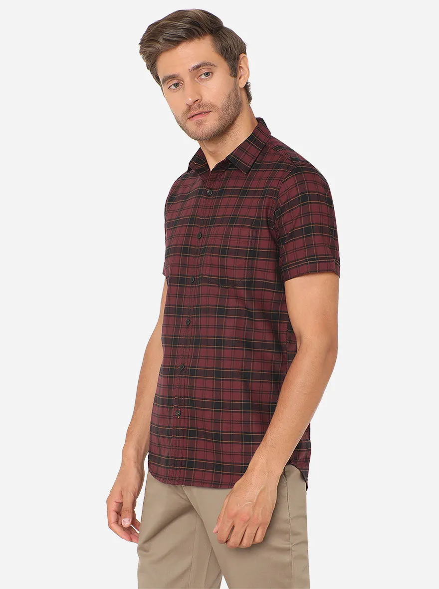 Maroon Checked Slim Fit Semi Casual Shirt | JadeBlue