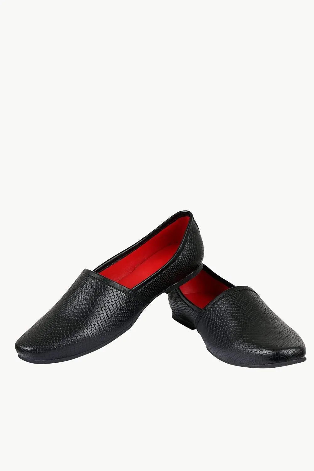 Men's Faux Leather Black Slip-On Juttis