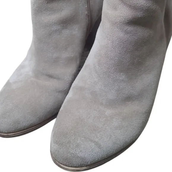 Michael by Michael Shannon Lexi Ankle Boots in Taupe Size 12