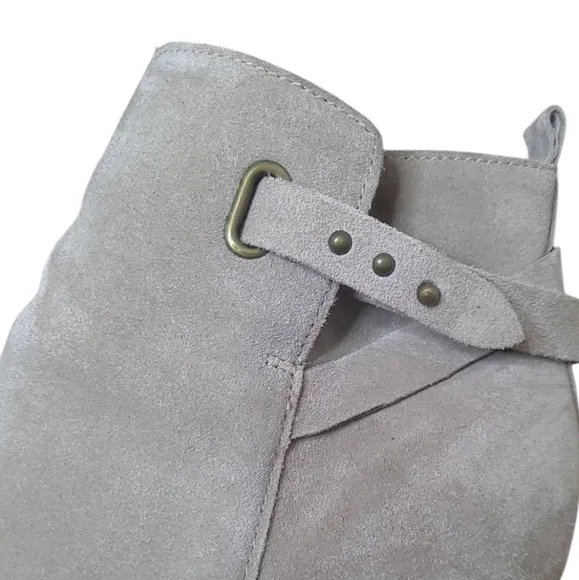 Michael by Michael Shannon Lexi Ankle Boots in Taupe Size 12