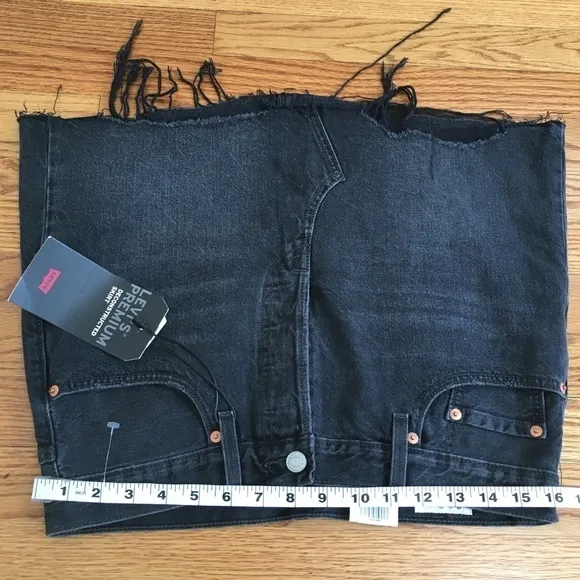 NEW Levi's Premium Denim Black Deconstructed Distressed Denim Mini Skirt
