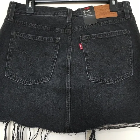 NEW Levi's Premium Denim Black Deconstructed Distressed Denim Mini Skirt