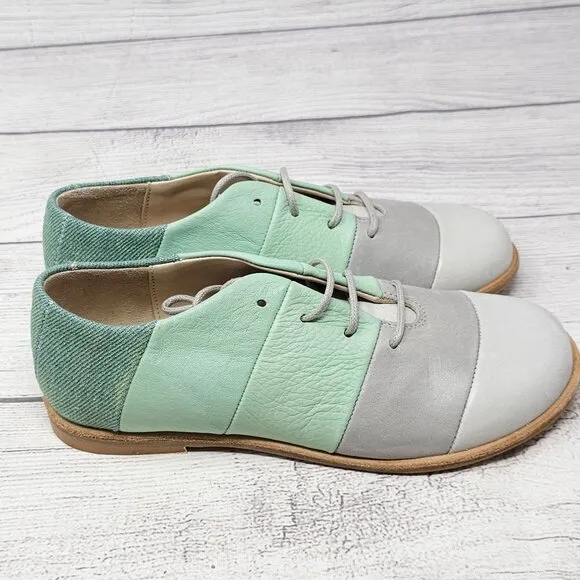 New without Box Mannela de Juan Kids Oxford Shoes Size US 13/EU 31