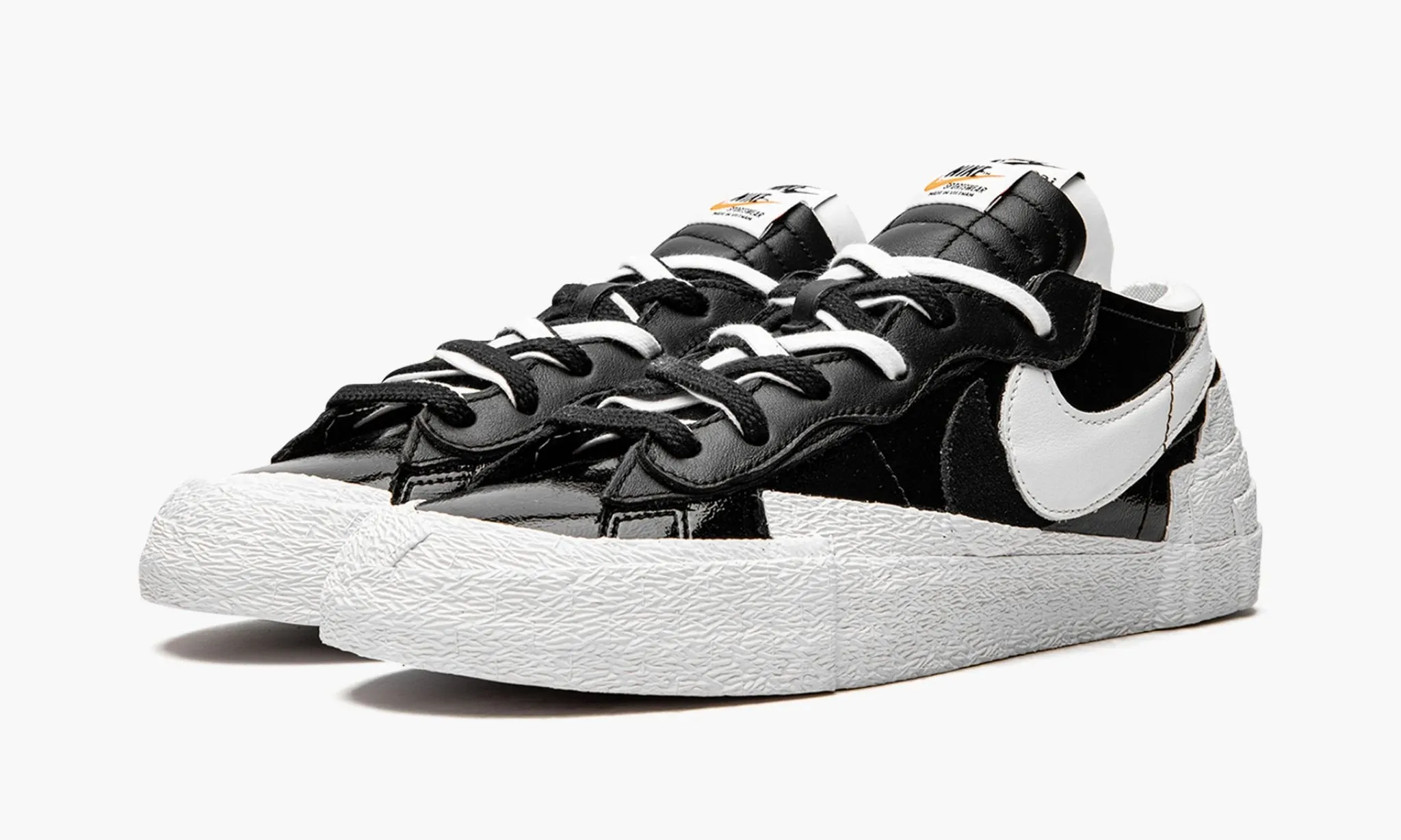 Nike Blazer Low Sacai "Black Patent Leather"