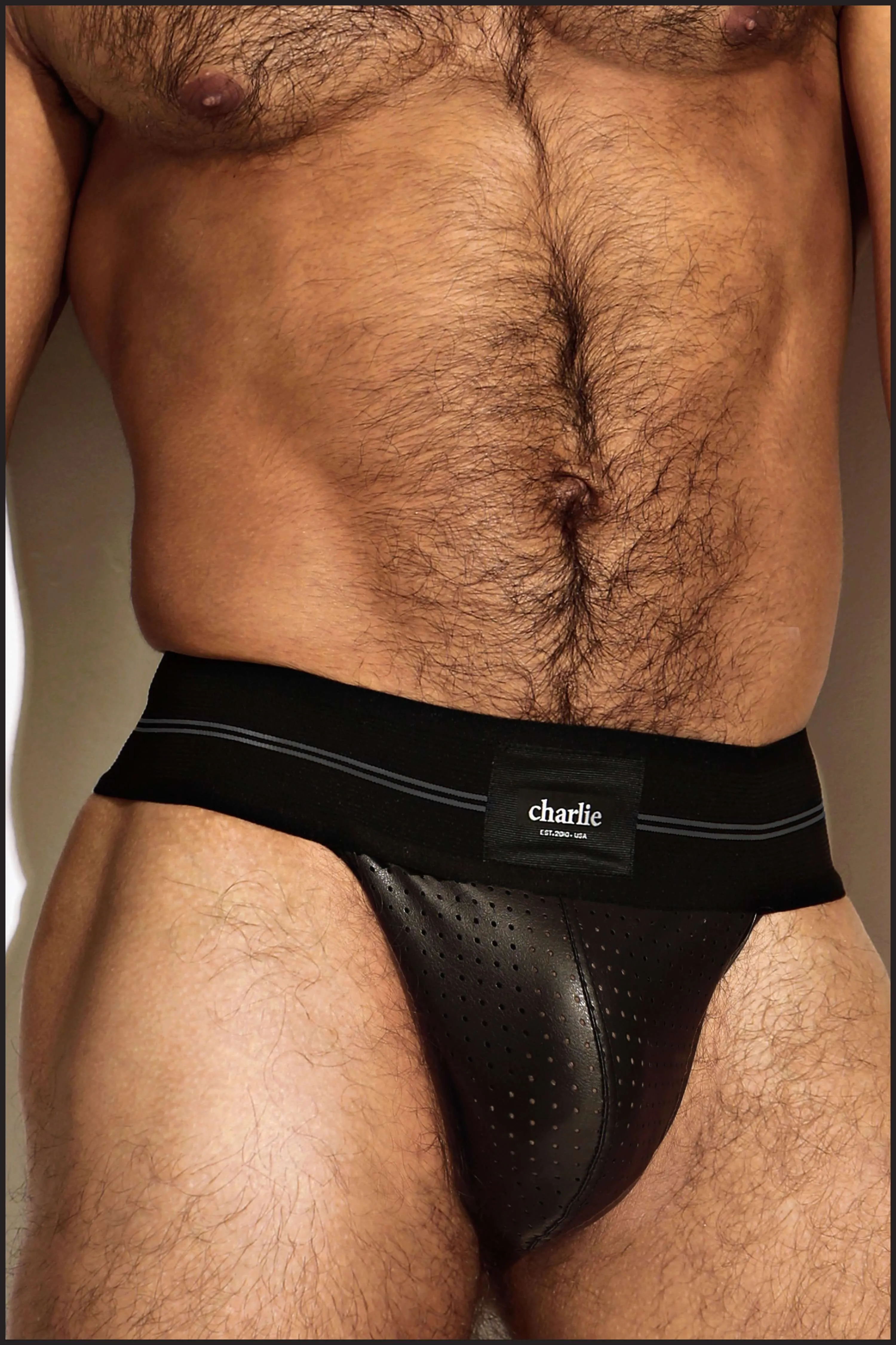 Pro Thong - PERFORATED LEATHER