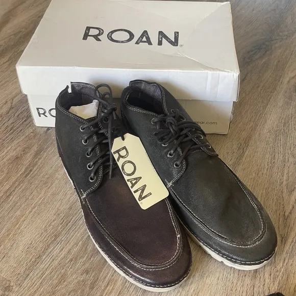 Roan by Bed | Stu “Tobias” Black Oiled Suede Chukka Boot Size 10