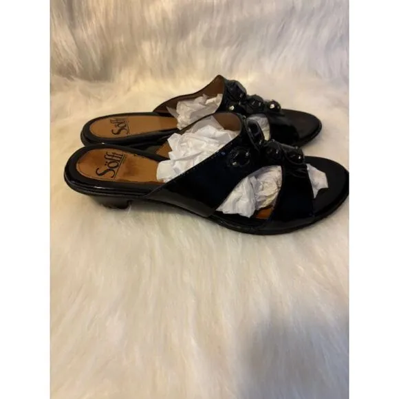 Sofft Black Patent Leather Large Blue/Black Stones Kitten Heel Sz 8 NEW