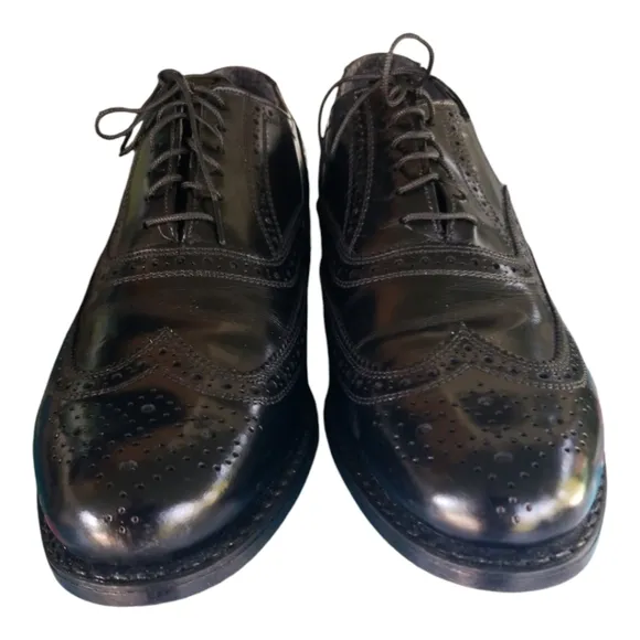 Stuart McGuire Classic Wing Tip Shoe Black Leather Oxford Size 10D