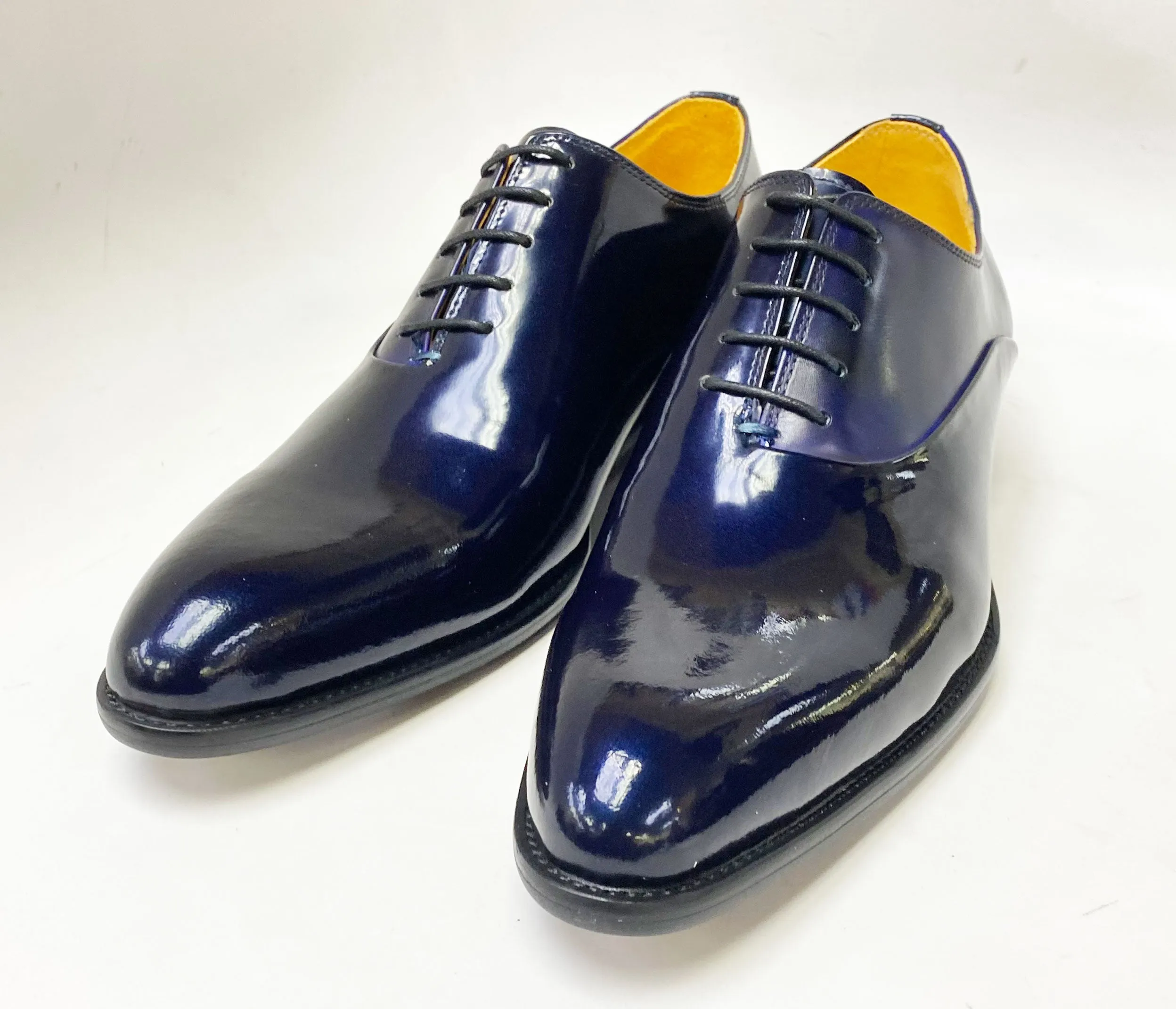 Style: Magnus-Navy