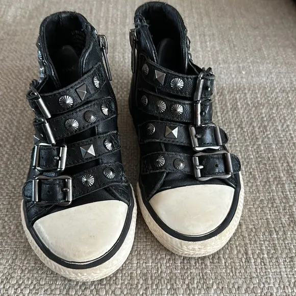 Toddler Leather Sneakers