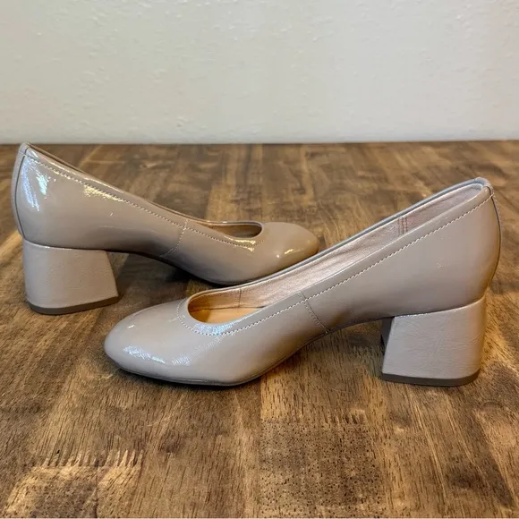 Vionic Women’s Carmel Patent Leather Chunky Comfort Round Toe Heel Taupe Size 7
