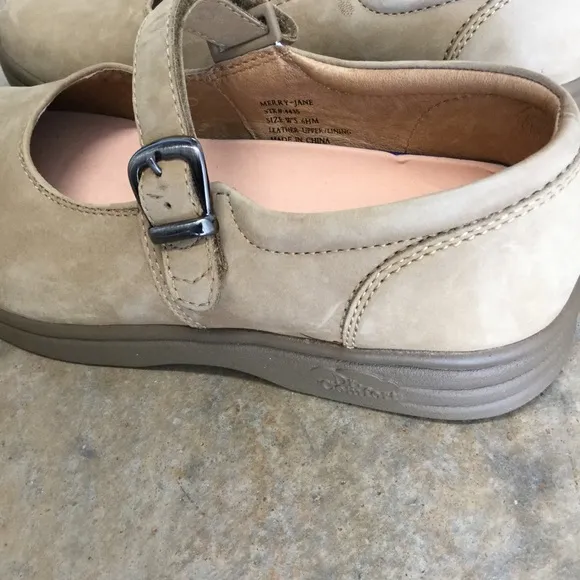 Women’s Dr Comfort Leather Mary Janes Shoes-SZ 6.5