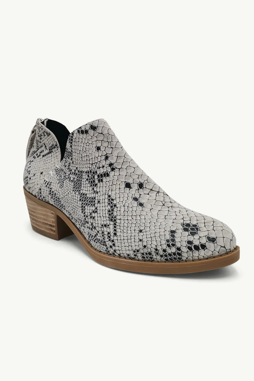 Yara Grey Snake