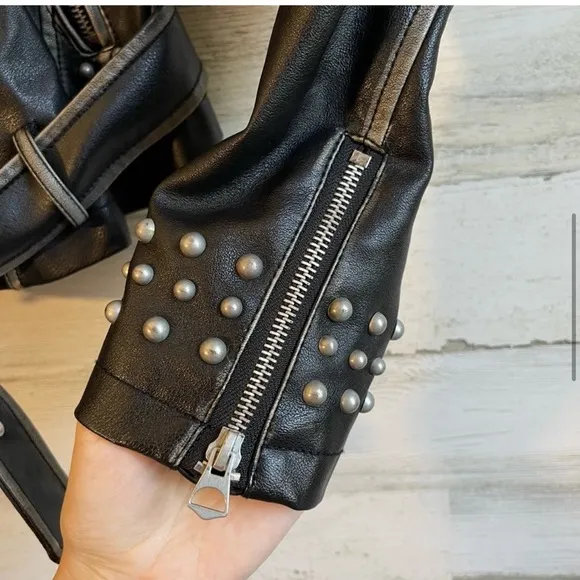 Zara Moto Distressed Faux Leather Studded Jacket with Sweatshirt Hood XS Black